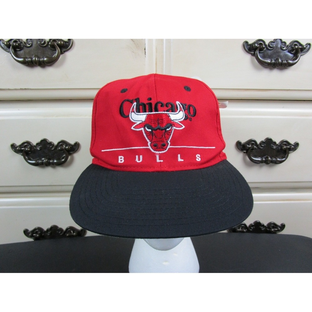 Vintage 90's Chicago Bulls NWT Twins Enterprise Snapback Hat Split Bar Deadstock